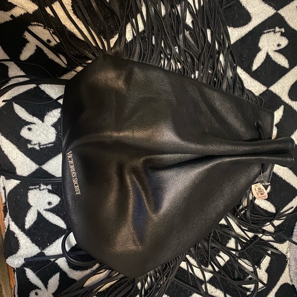 Victoria secret drawstring back pack🖤 - Picture 3 of 15